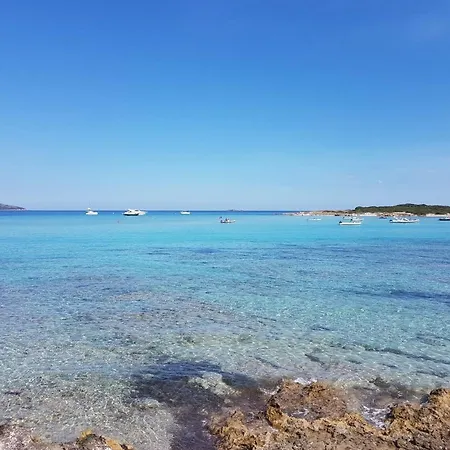 Air-conditioned Porto Vecchio, 500 M Sea, 6 People, Two Bathrooms Zonza