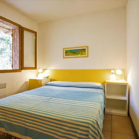 Air-conditioned Porto Vecchio, 500 M Sea, 6 People, Two Bathrooms *